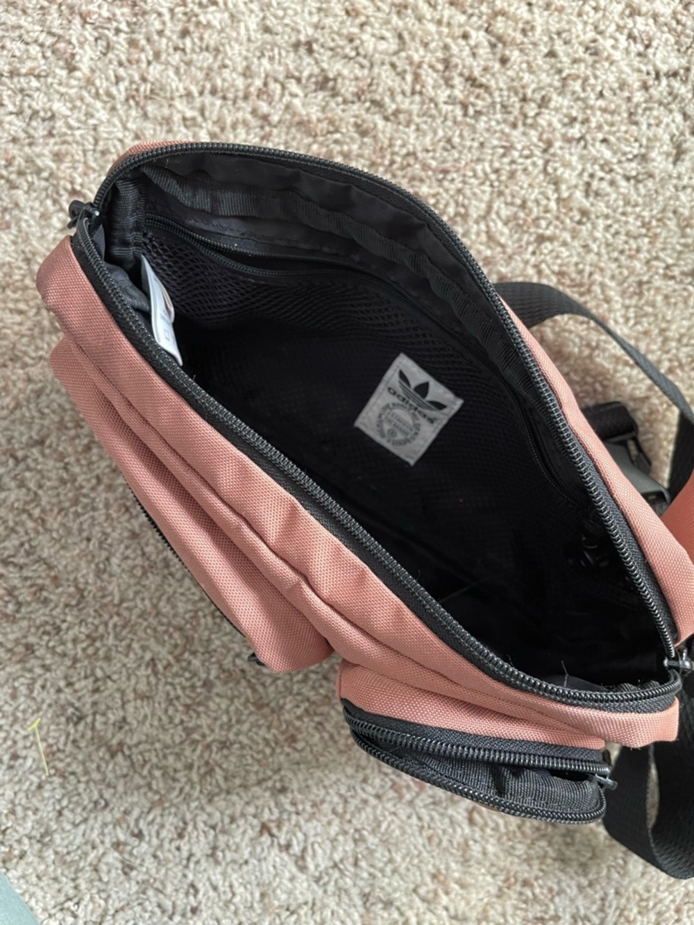 Adidas Originals Rose Hands-Free Crossbody - Picture 3 of 4